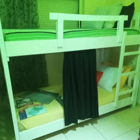 Homestay Ofellows - Kristal Center *